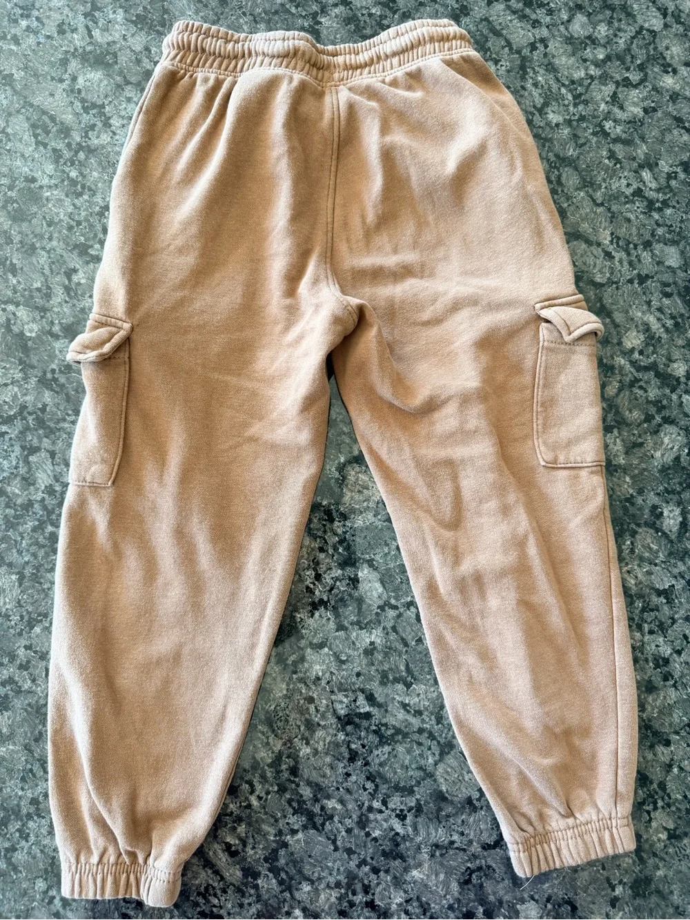 3/$15 H&M Kids Brown Fleece Lined Athleisure Cargo Pants 6X Neutral Sweatpants